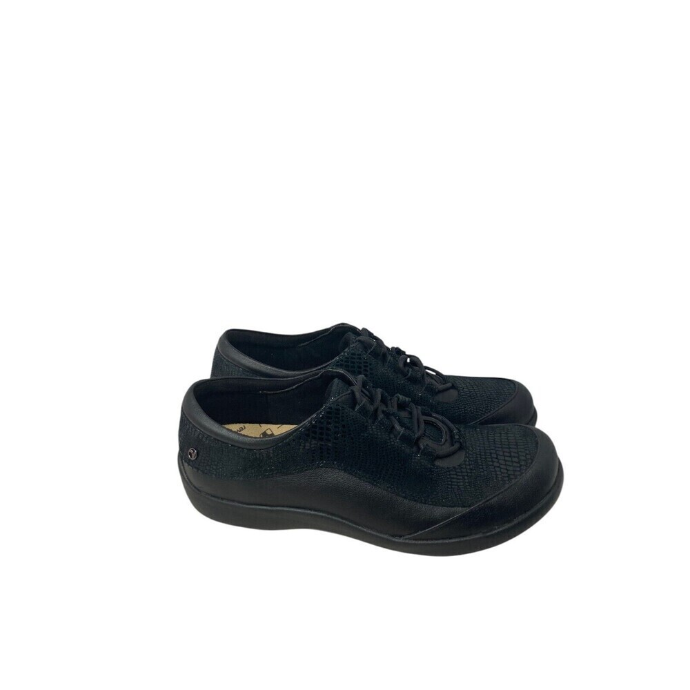 Revere Alberta Sneakers Women's Size 10 M Black Lizard Leather